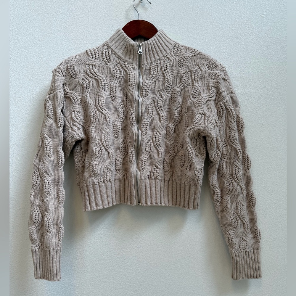 FOREVER 21 Cropped Cable Knit Zip-Up Sweater | Beige | S